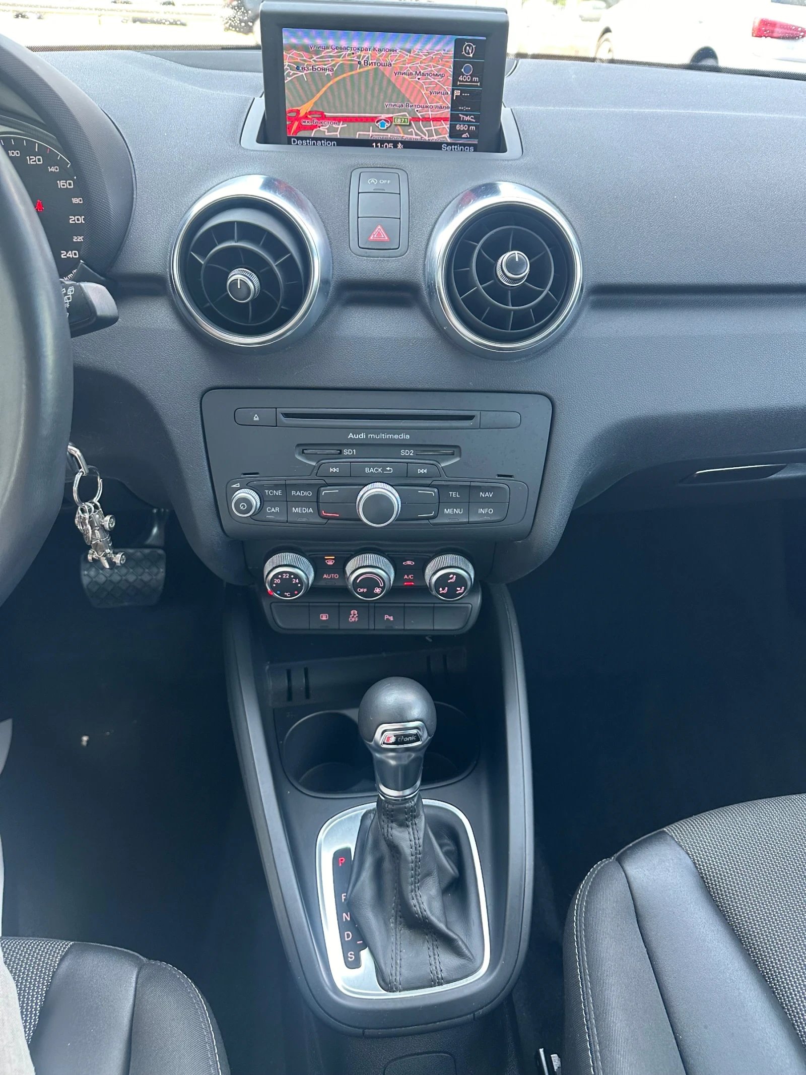 Audi A1   | Mobile.bg   13