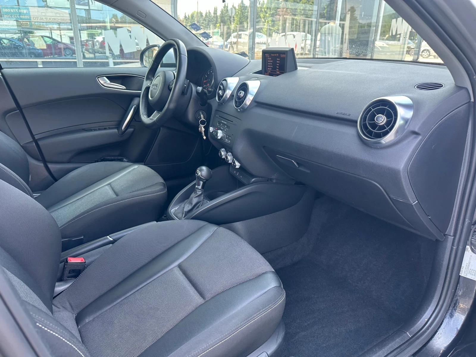 Audi A1   | Mobile.bg   11