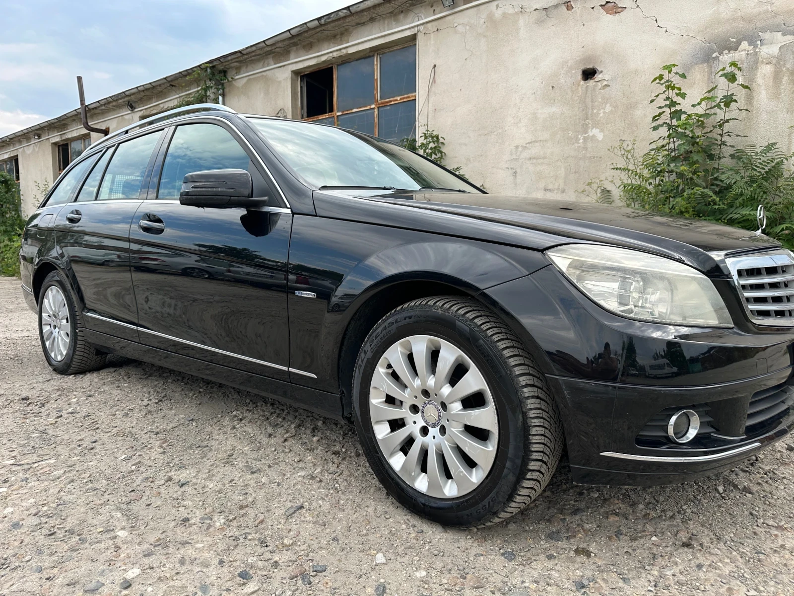 Mercedes-Benz C 220  - изображение 7