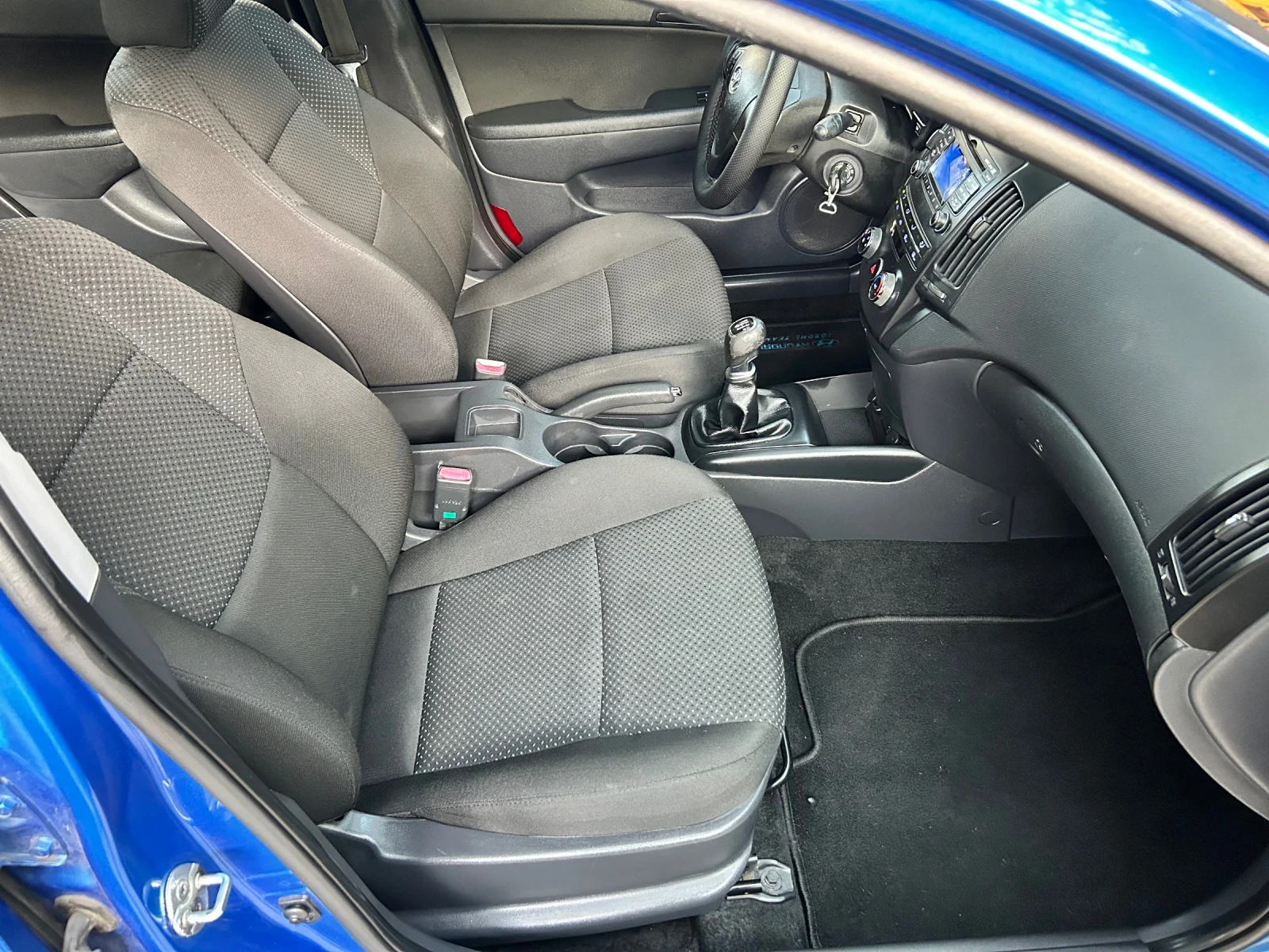 Hyundai I30 1.4     | Mobile.bg   15