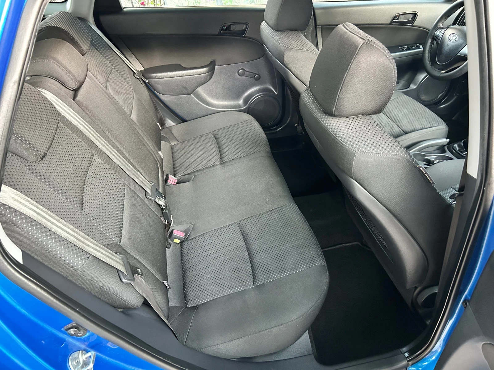 Hyundai I30 1.4     | Mobile.bg   13