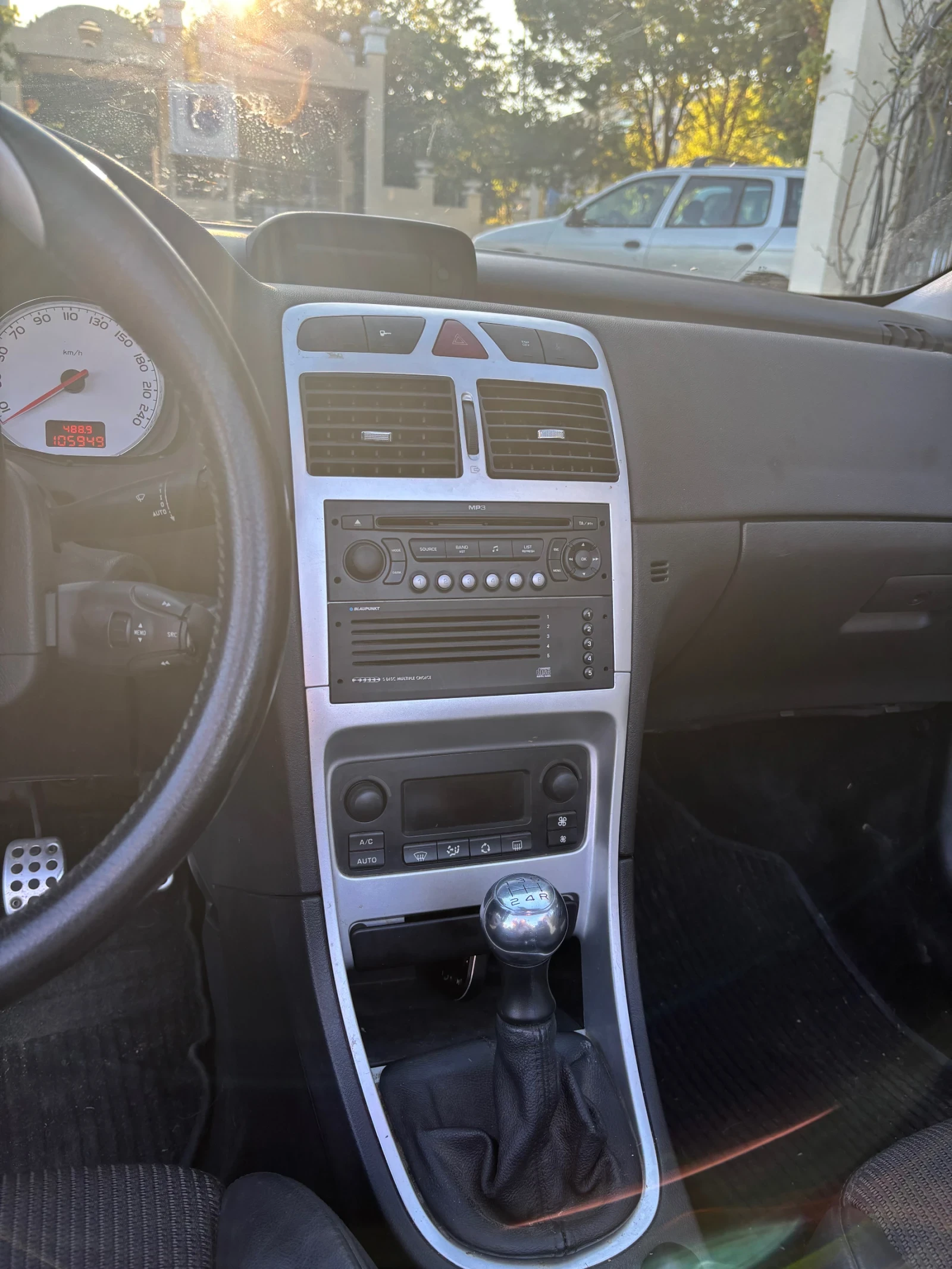 Peugeot 307 Кабриолет - изображение 10