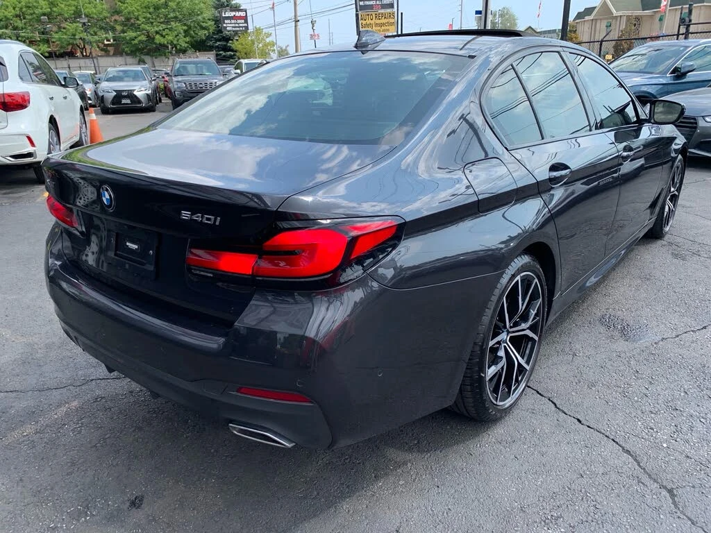 BMW 540 XDRIVE * H&K * CAMERA * LED * PANO * NAVI  - изображение 4