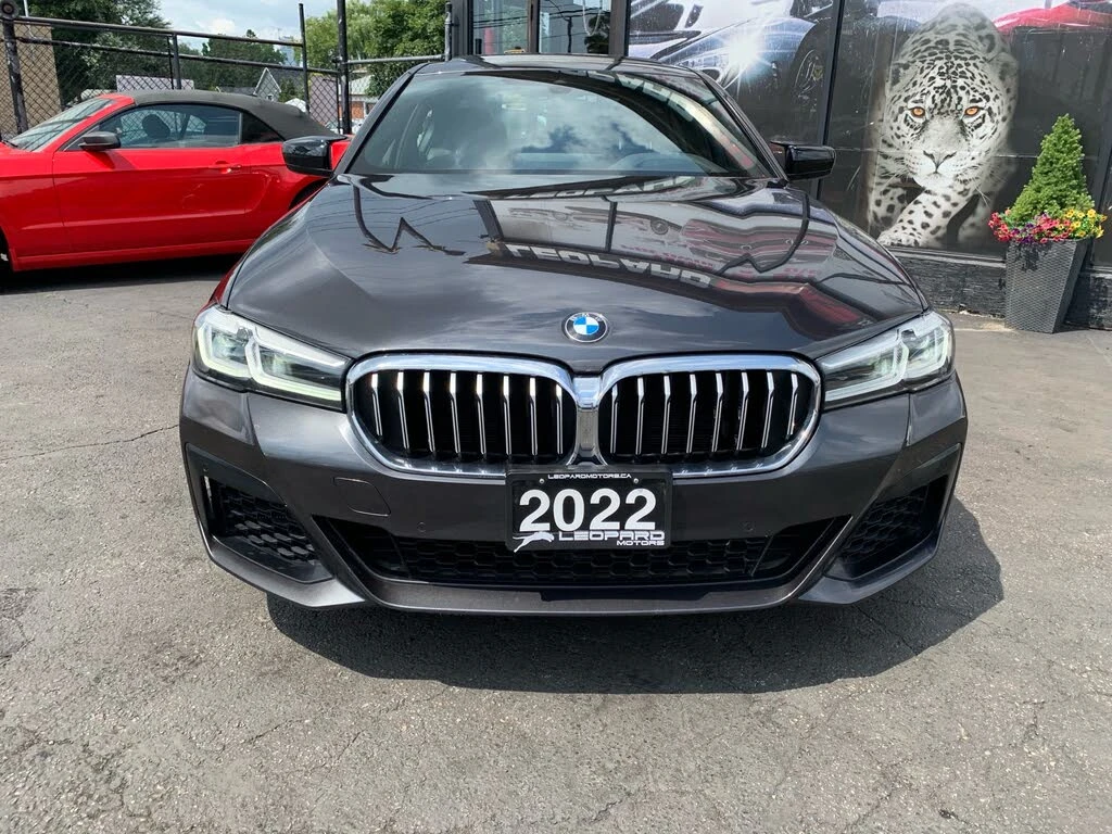 BMW 540 XDRIVE * H&K * CAMERA * LED * PANO * NAVI  - изображение 2