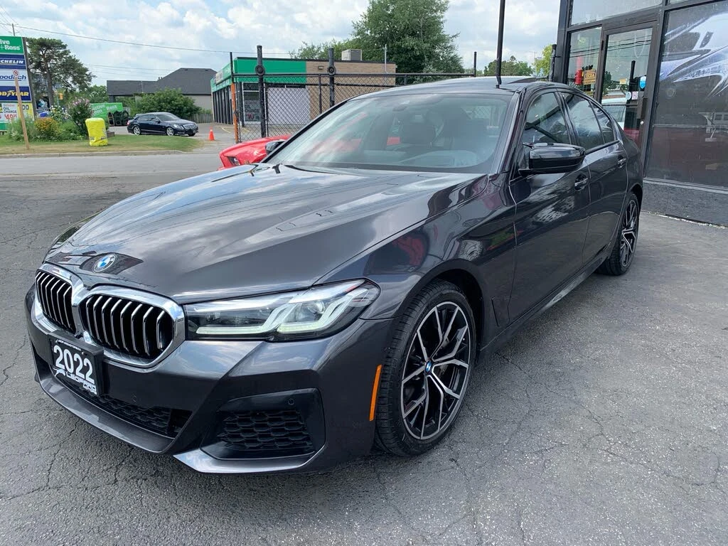 BMW 540 XDRIVE * H&K * CAMERA * LED * PANO * NAVI  - изображение 3