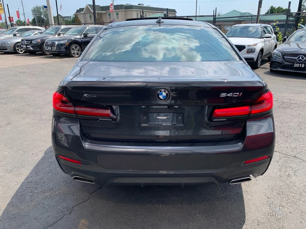 BMW 540 XDRIVE * H&K * CAMERA * LED * PANO * NAVI  - изображение 5