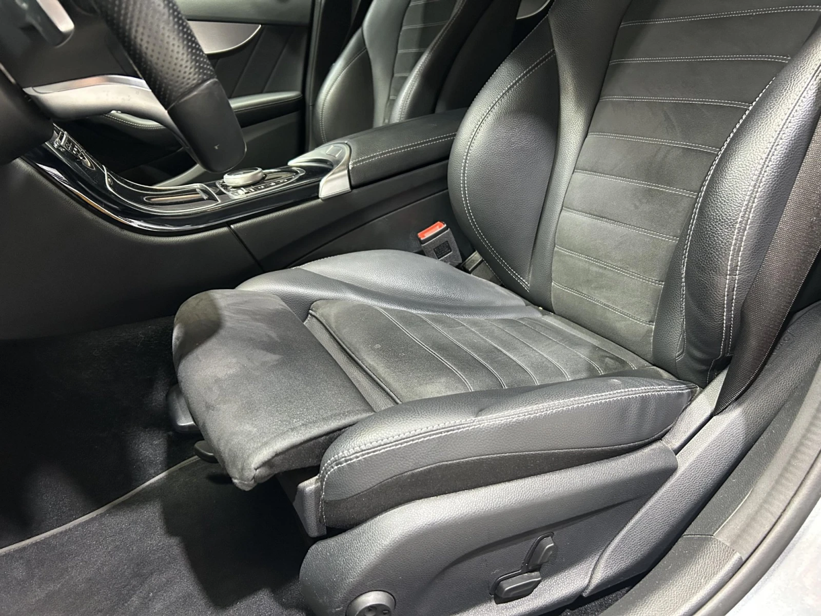 Mercedes-Benz C 300 300e - изображение 9