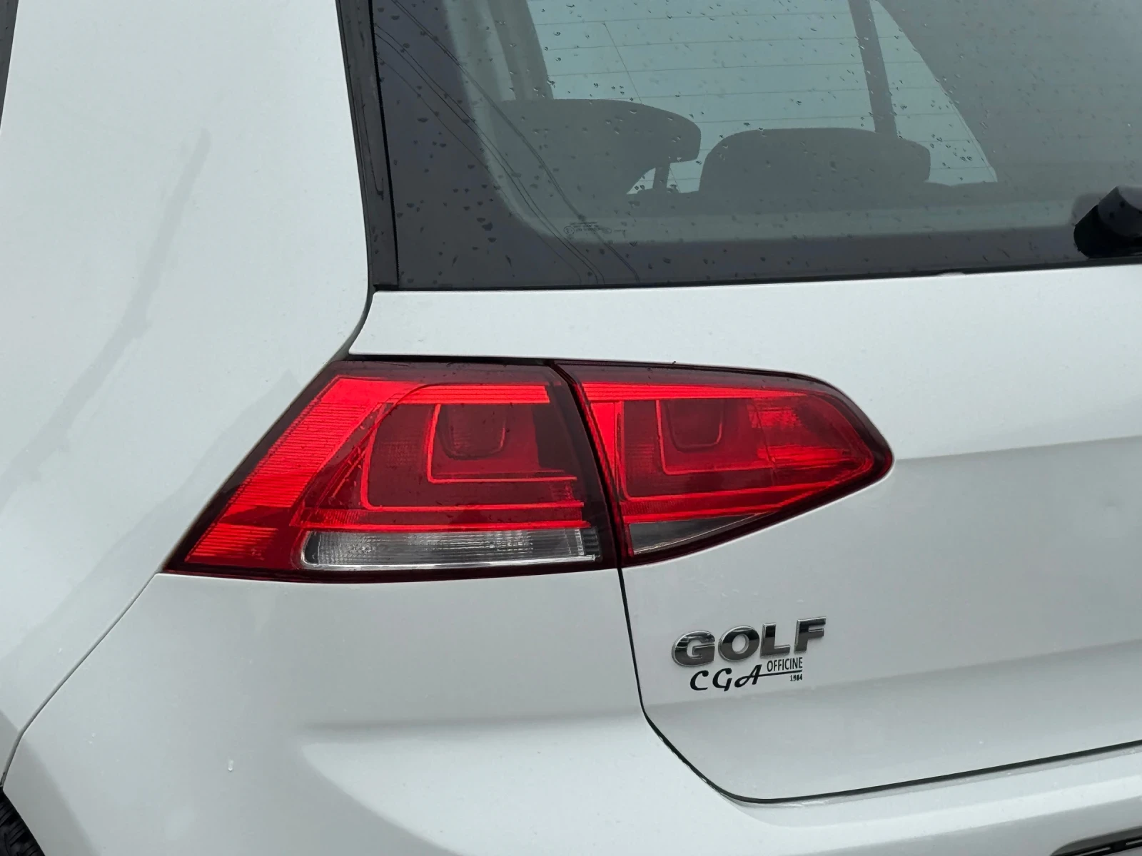 VW Golf 1.4TGI  | Mobile.bg   7