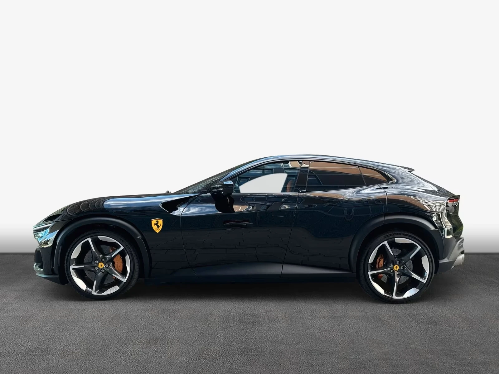 Ferrari Purosangue V12 - изображение 8