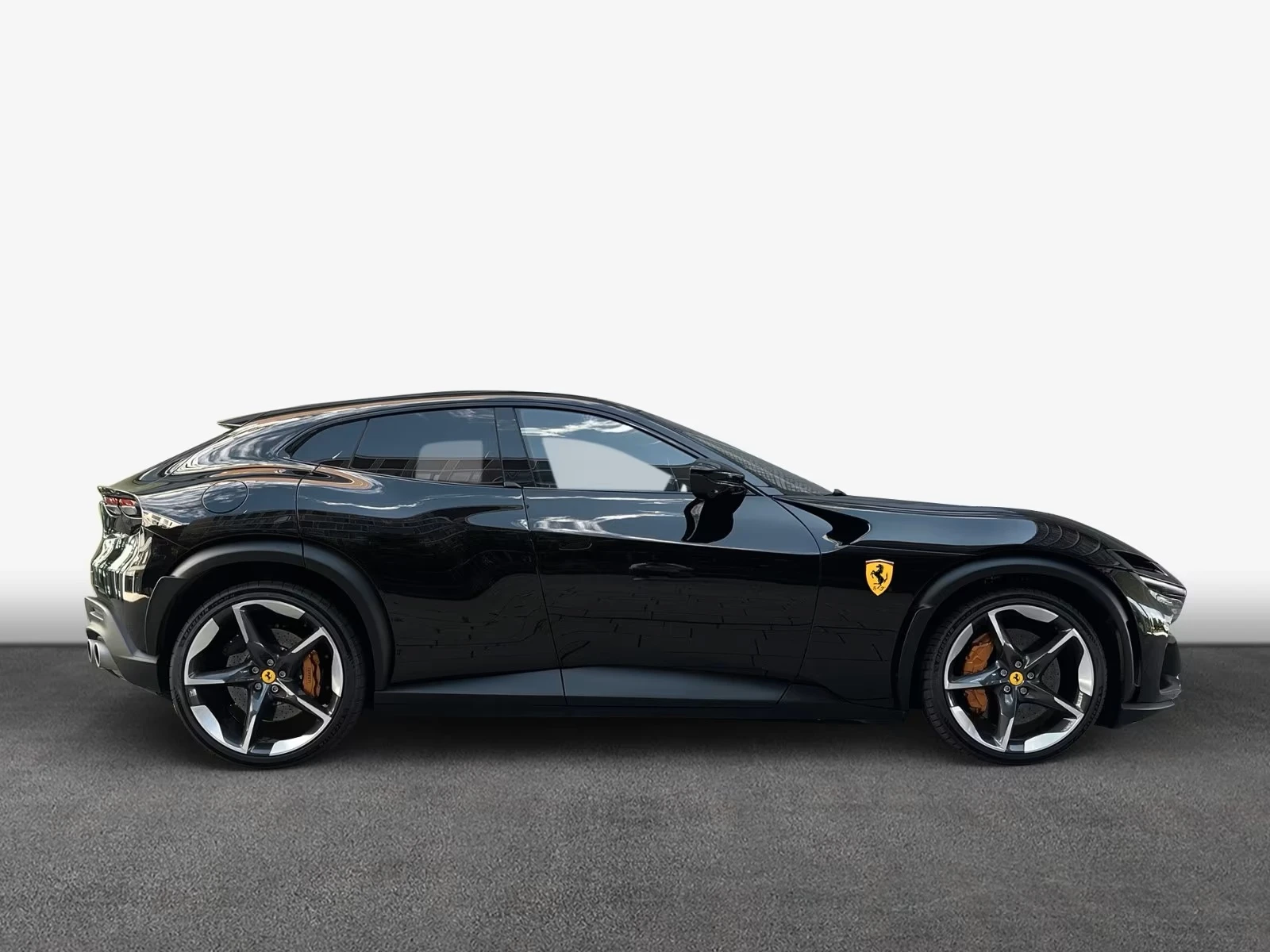 Ferrari Purosangue V12 - изображение 7