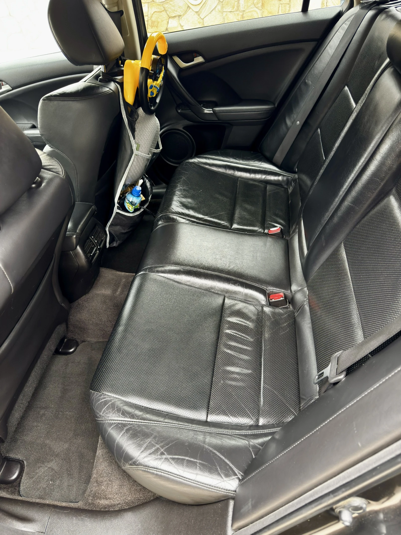 Honda Accord 2.4 Executive Advanced Safety+ СЕРВИЗНА ИСТОРИЯ  - изображение 10