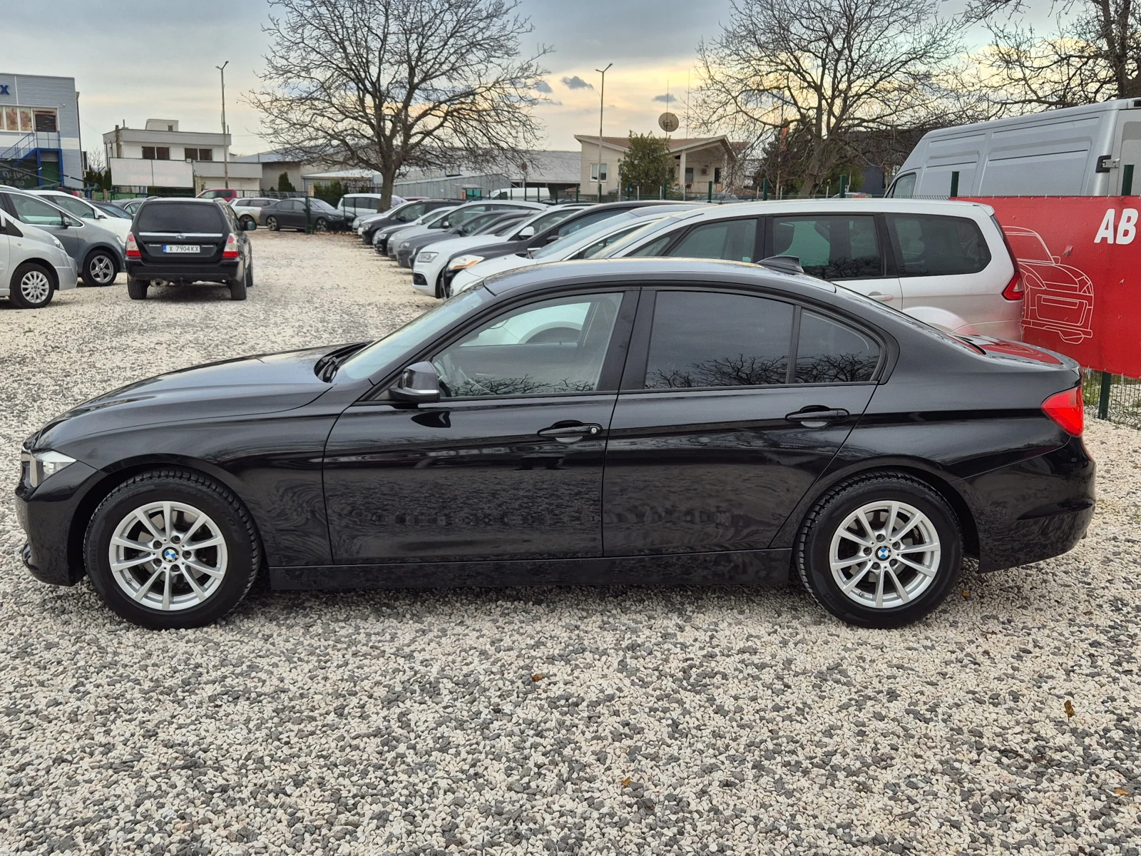 BMW 320 * 2.0-D* AUTOMAT* NAVI*  | Mobile.bg   2