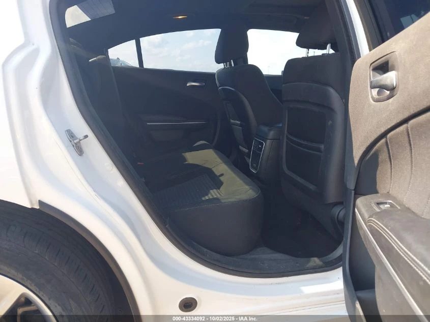 Dodge Charger 3.6L V-6 DOHC, VVT, 292HP Rear Wheel Drive | Mobile.bg   13