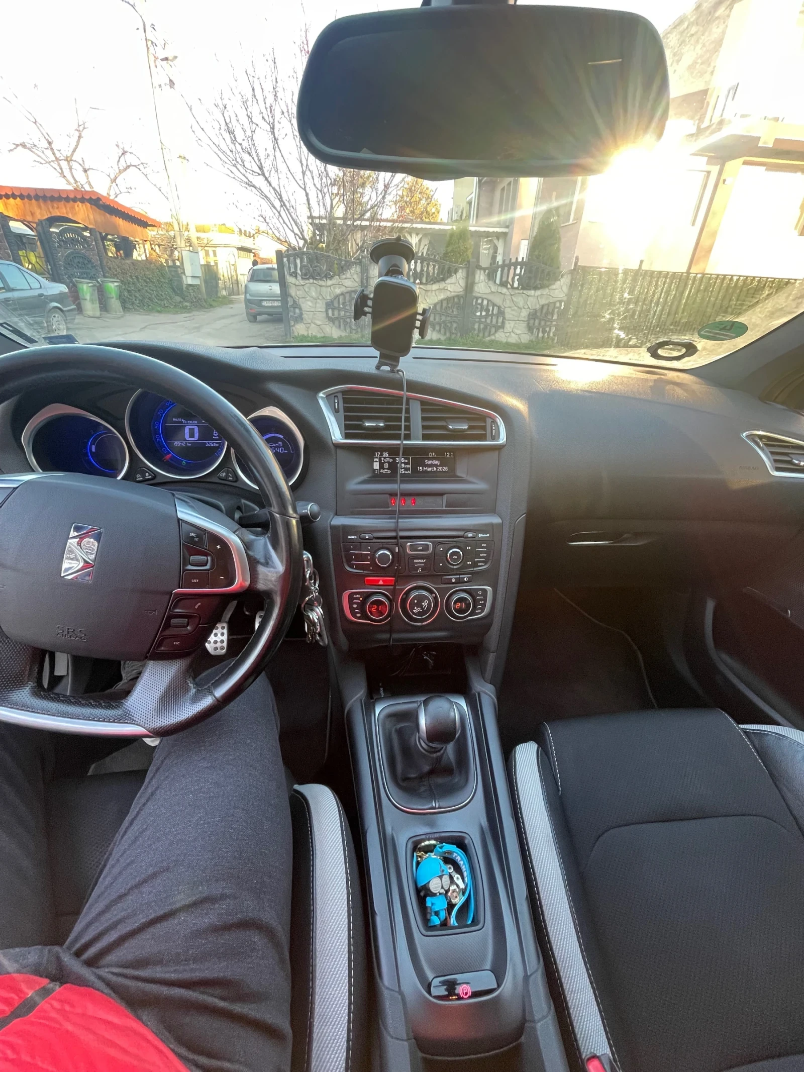 Citroen DS4, снимка 8 - Автомобили и джипове - 52870138