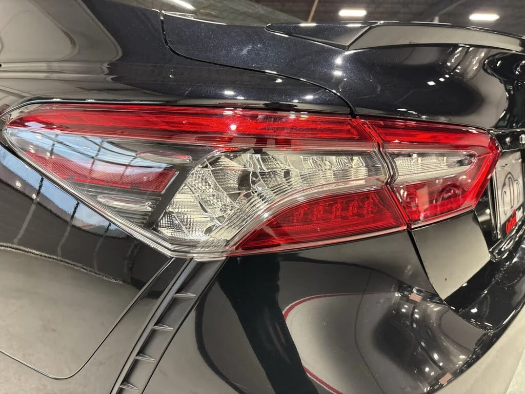 Toyota Camry Hybrid XSE FWD * АвтоКредит* (ЦЕНА ДО БГ) - изображение 8