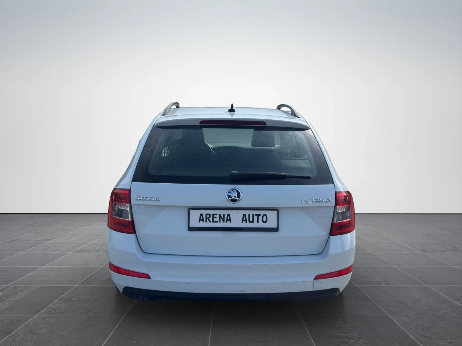 Skoda Octavia 2.0 TDI, снимка 9 - Автомобили и джипове - 53450856