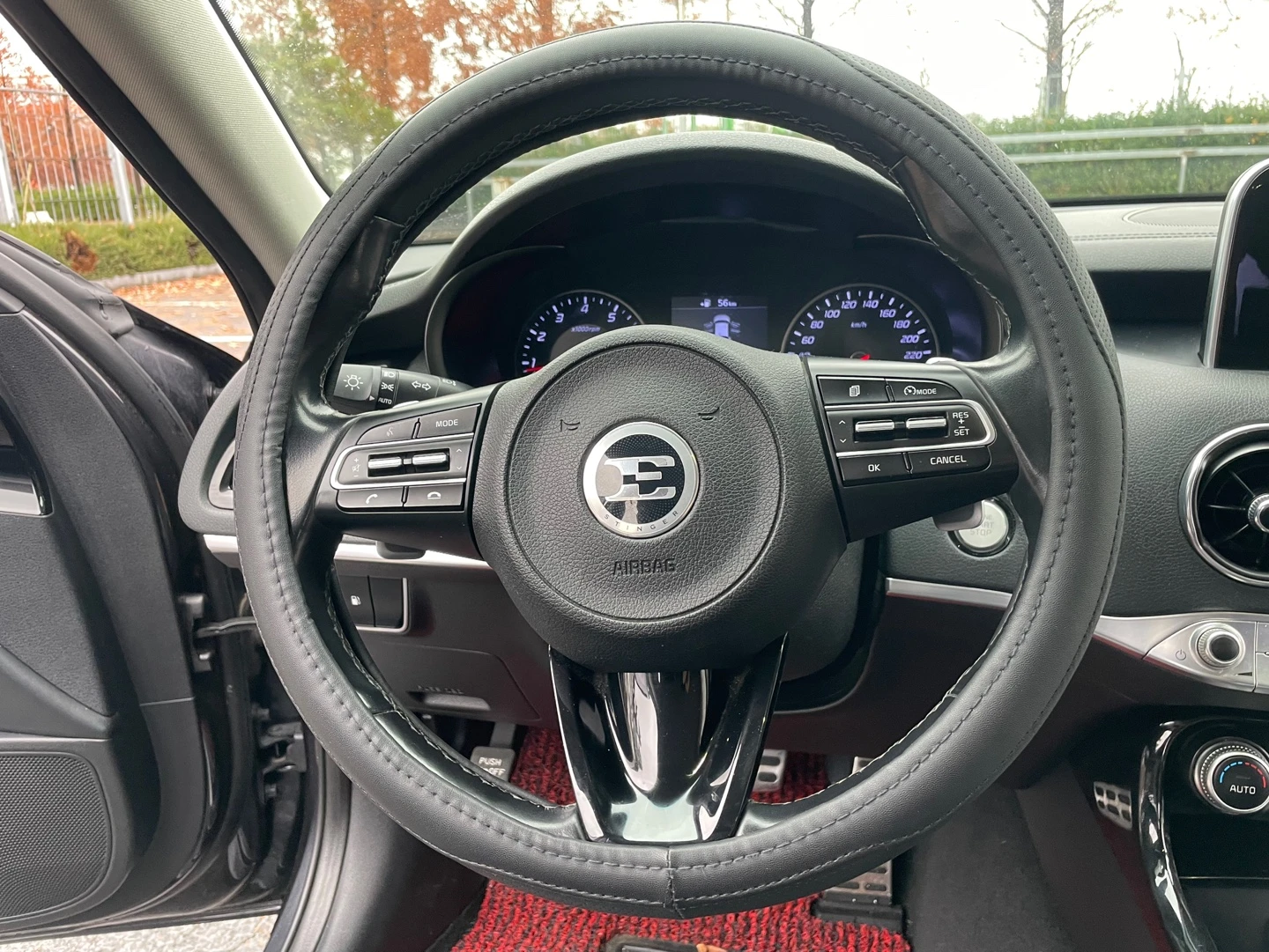 Kia Stinger 2.0 TURBO / 2WD / ����� �������� ������� !!! | Mobile.bg � ����������� 12