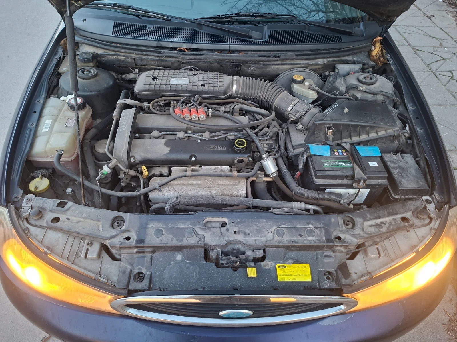 Ford Mondeo 2.0i, снимка 7 - Автомобили и джипове - 53779614