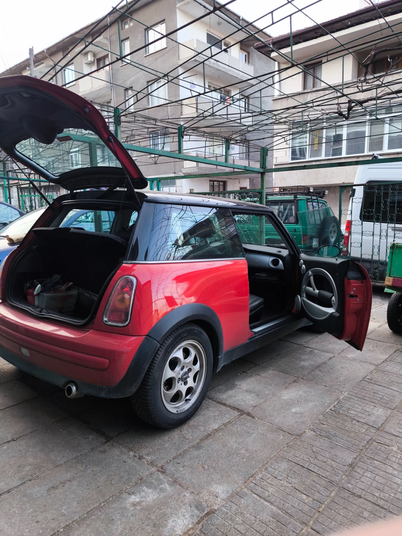 Mini Cooper 1.6 / 115hp, снимка 4 - Автомобили и джипове - 53803243