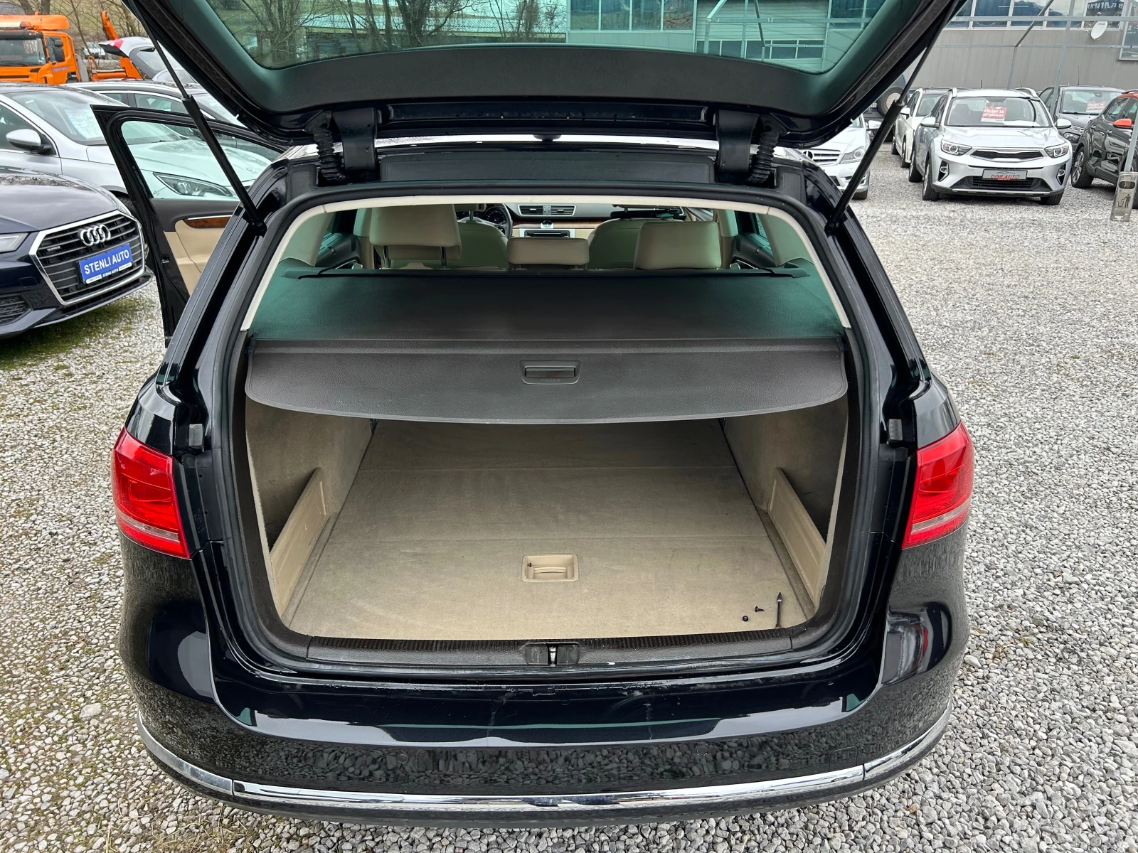 VW Passat 2.0TDI EURO5A , снимка 16 - Автомобили и джипове - 54027669