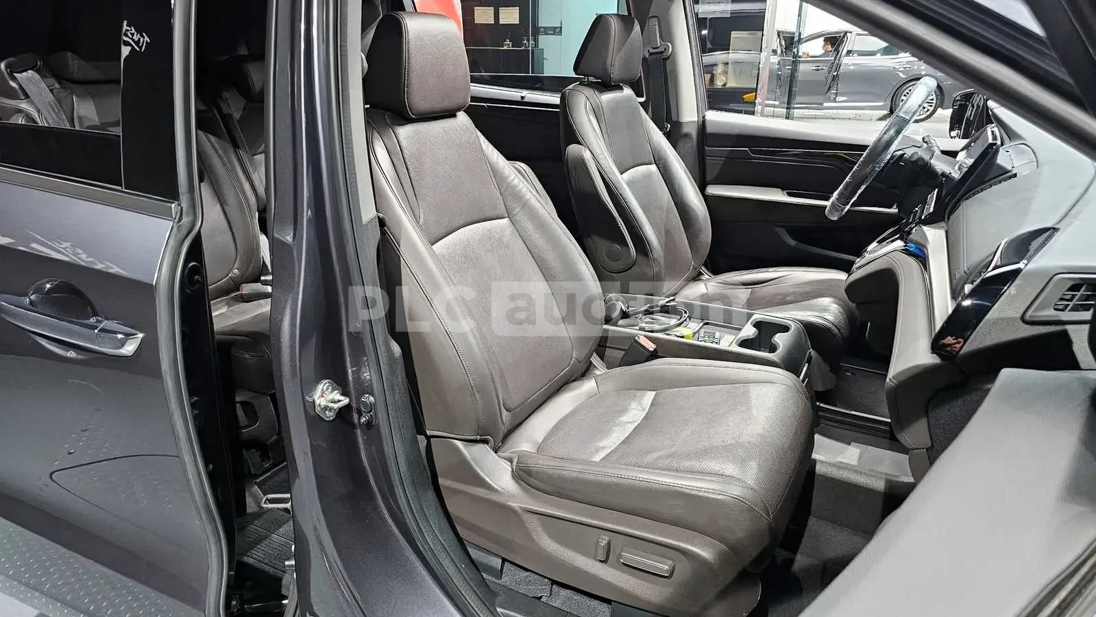 Honda Odyssey | Mobile.bg � ����������� 10