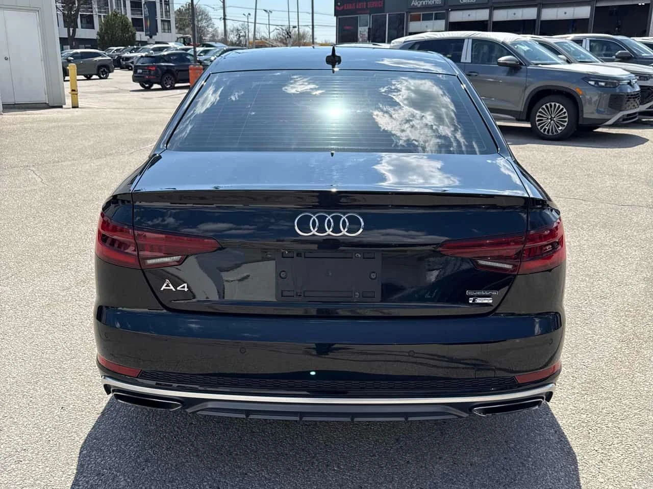 Audi A4 | DISTRONIC | ������� | + ���� ������ |  | Mobile.bg � ����������� 4