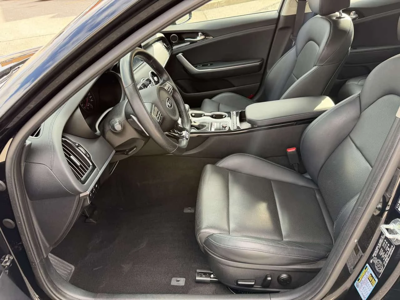 Kia Stinger * Premium * CARFAX * ЦЕНА ДО БГ, снимка 10 - Автомобили и джипове - 54413218