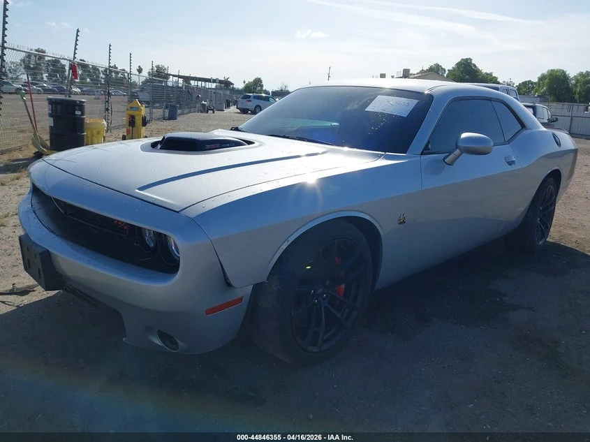 Dodge Challenger 6.4l R/T Scat Pack, снимка 2 - Автомобили и джипове - 54596716