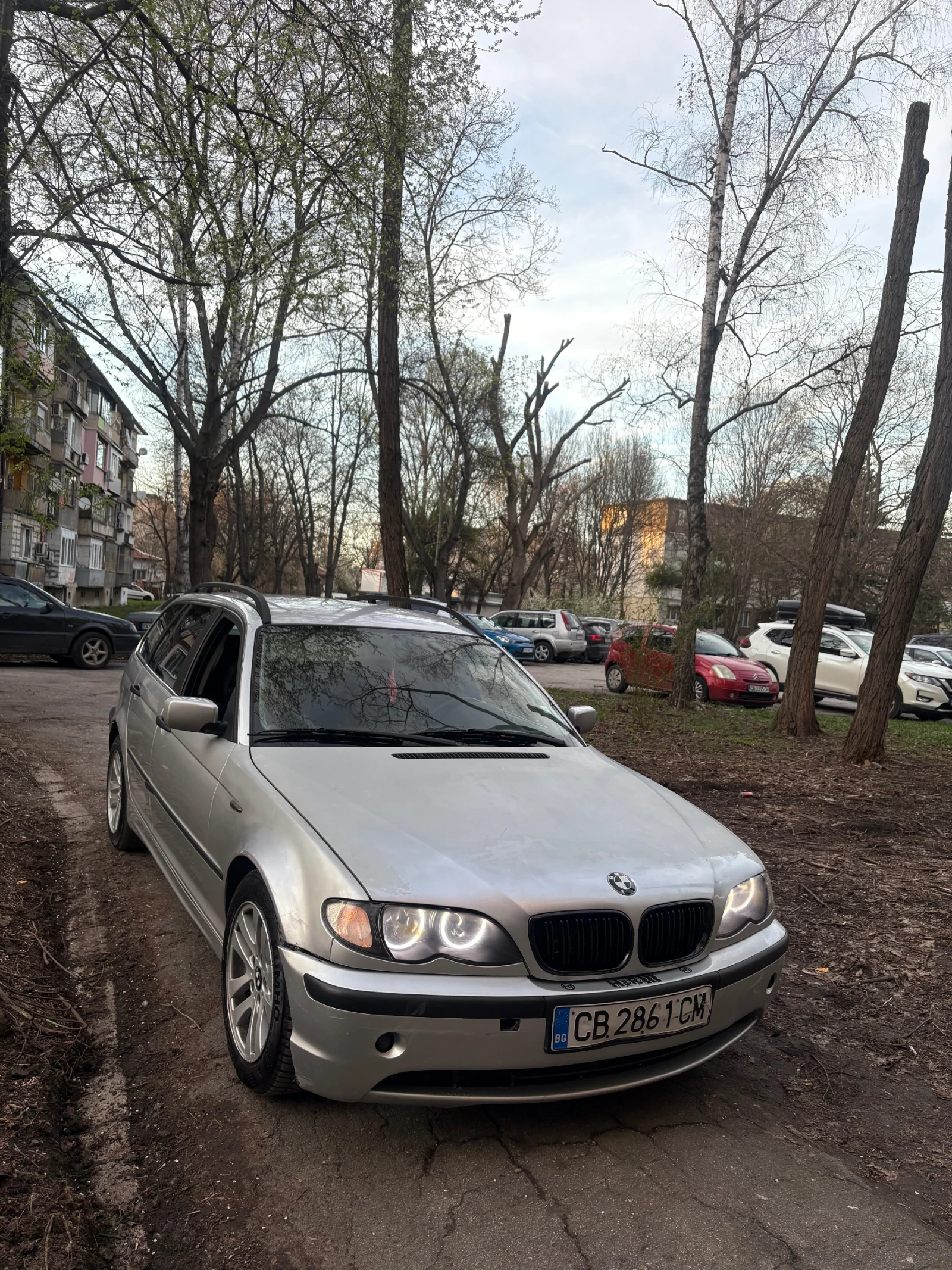 BMW 320, снимка 5 - Автомобили и джипове - 54751704