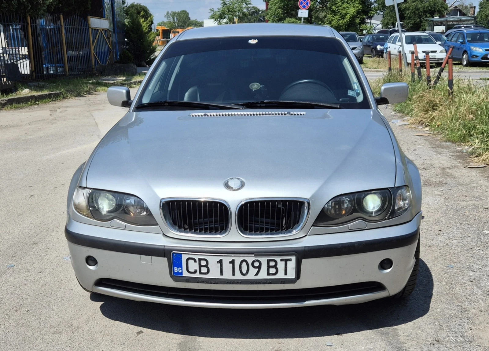 BMW 320