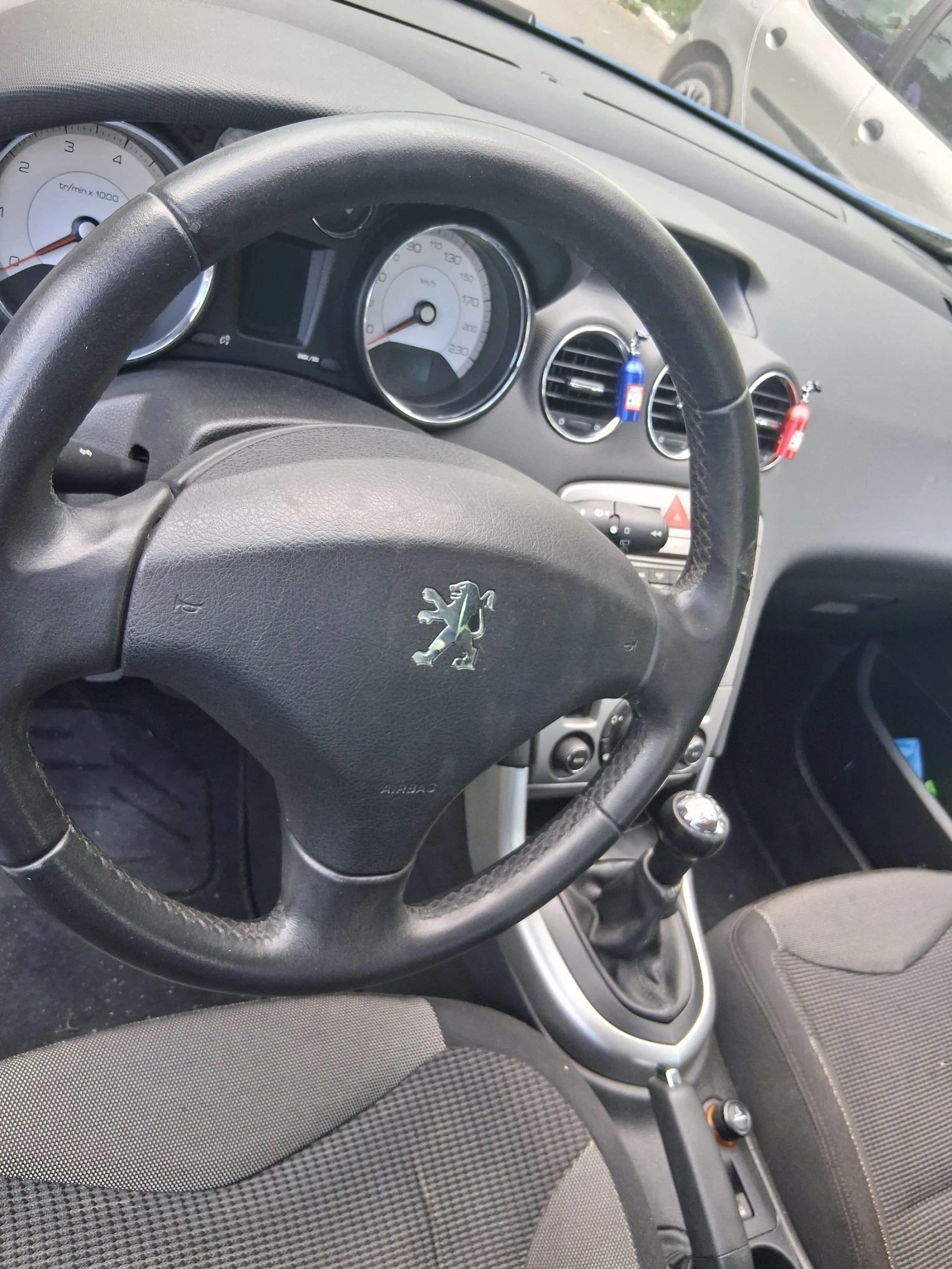 Peugeot 308, снимка 4 - Автомобили и джипове - 54879013