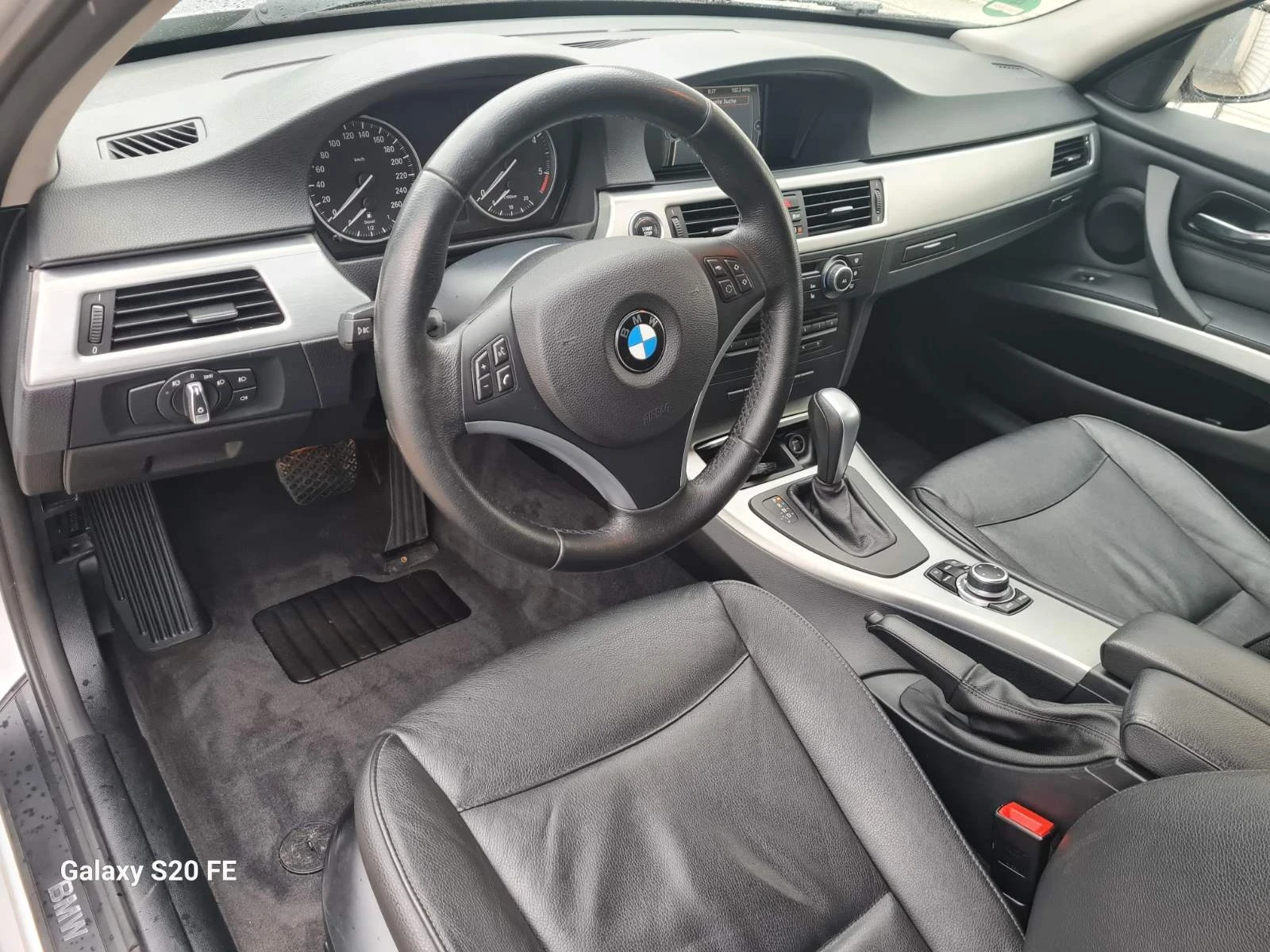 BMW 320 D xDrive 184к.с.! Евро 5! Full! Германия!, снимка 11 - Автомобили и джипове - 54952581