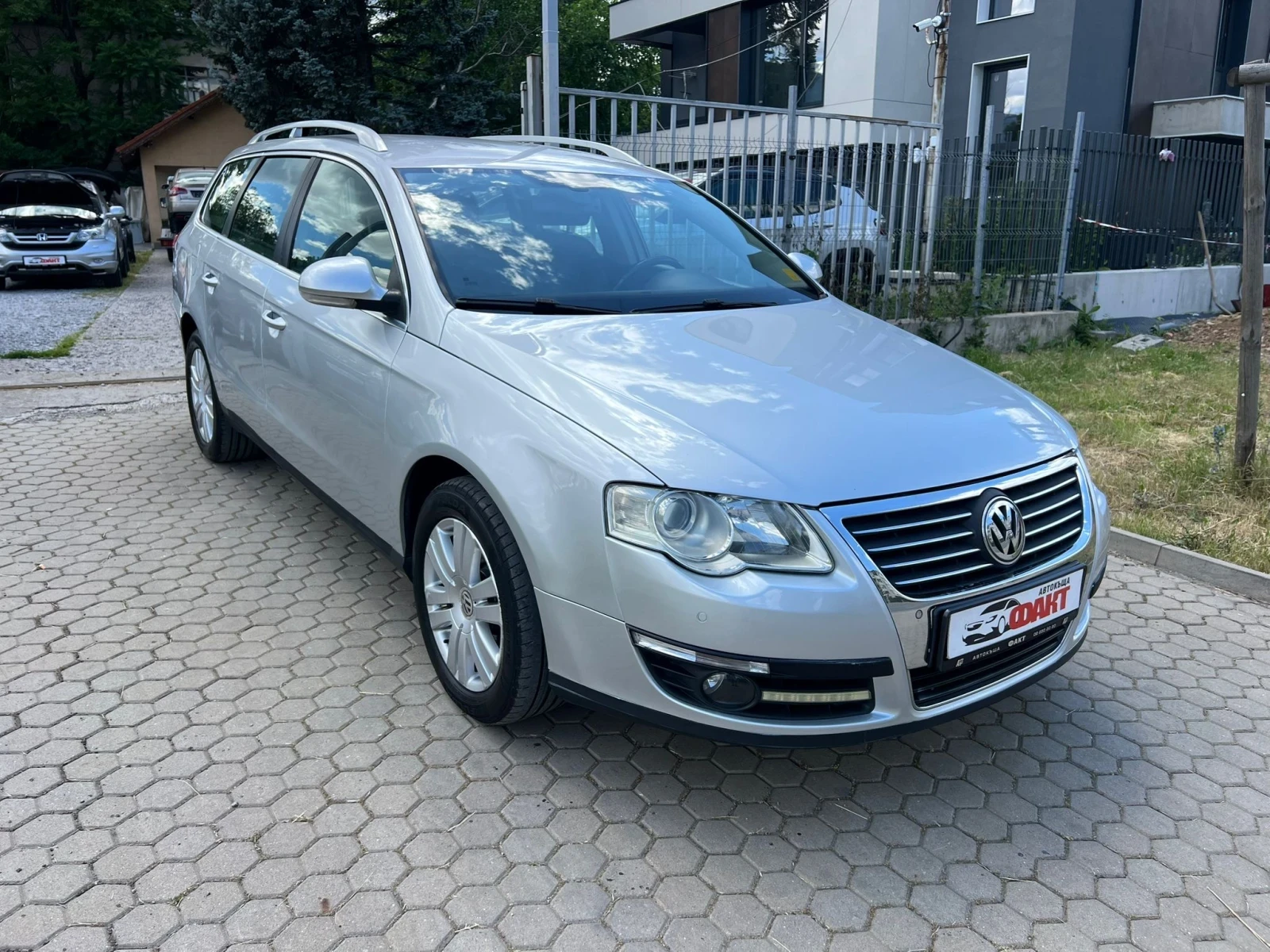VW Passat 2.0TDi/AVTOMAT, снимка 3 - Автомобили и джипове - 54977425