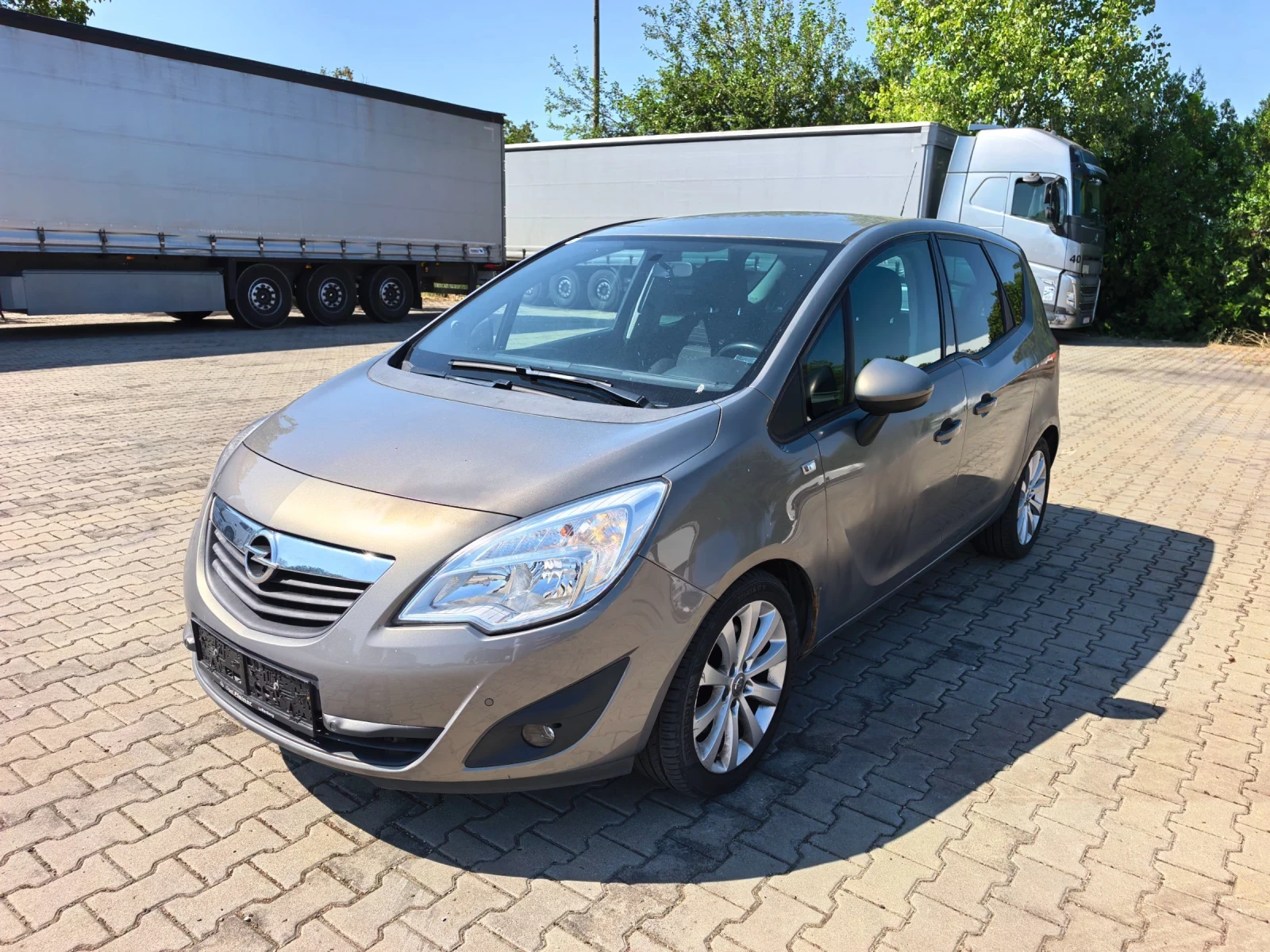 Opel Meriva Автоматик 1.7д 101кс, снимка 2 - Автомобили и джипове - 55646224