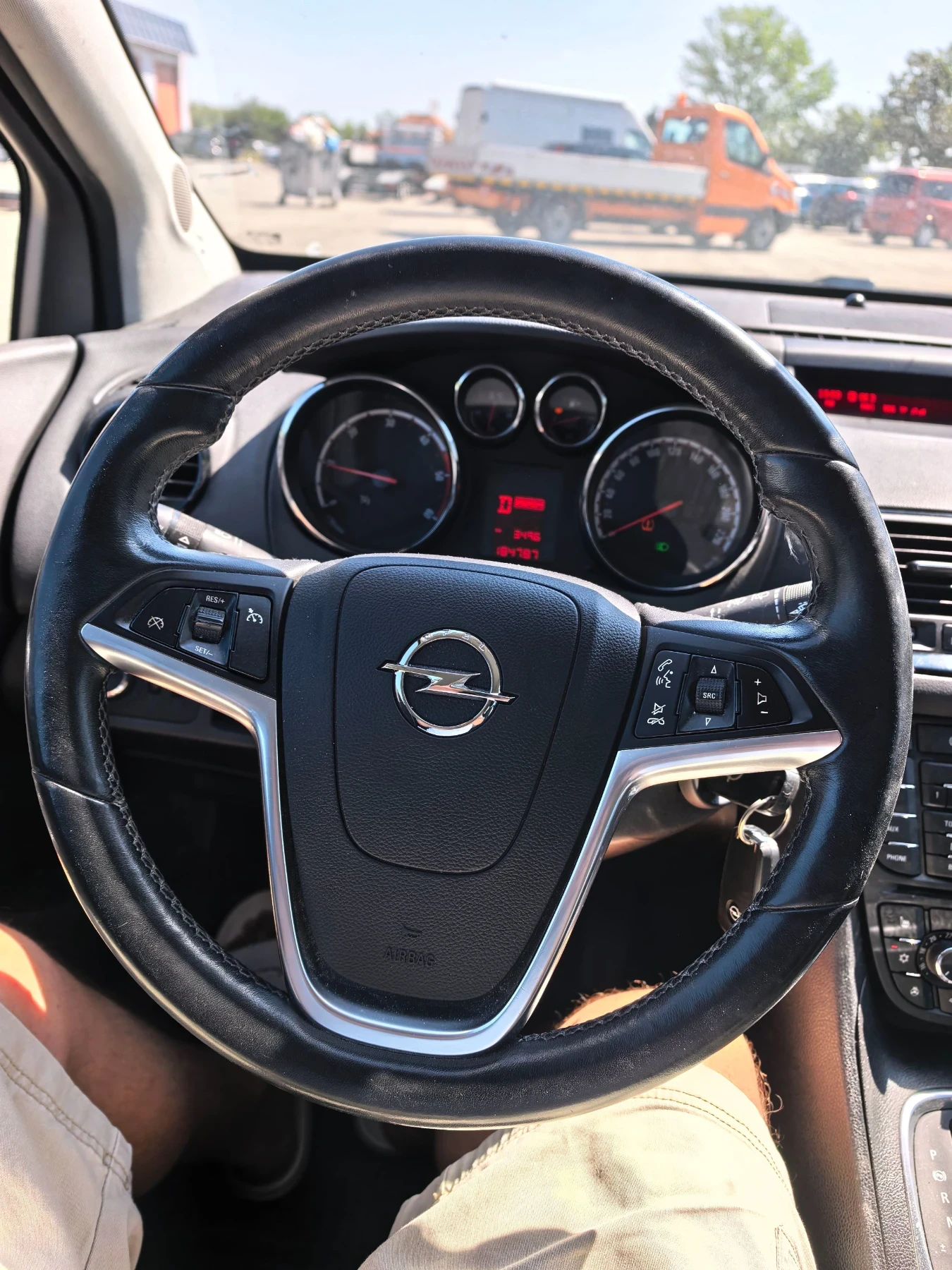 Opel Meriva Автоматик 1.7д 101кс, снимка 17 - Автомобили и джипове - 55646224
