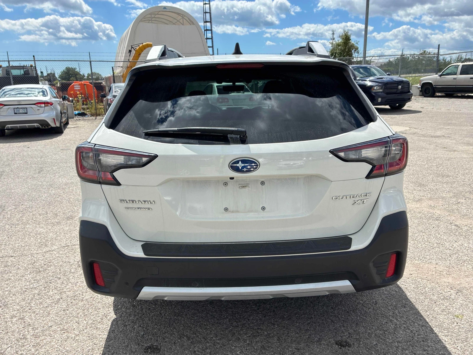 Subaru Outback * 2.4i Premier XT * CARFAX * ОПЦИЯ ЗА ФИНАНСИРАНЕ, снимка 4 - Автомобили и джипове - 55921759