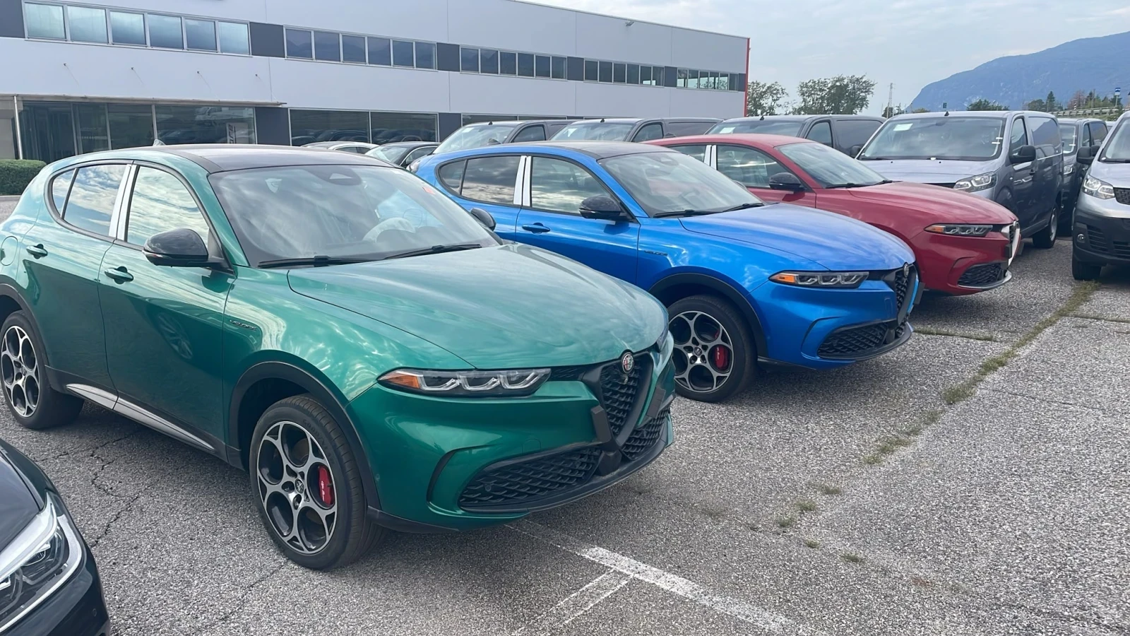 Alfa Romeo Tonale 2.0 Turbo 4x4 Veloce Чисто нови