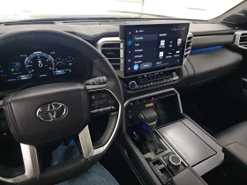 Toyota Sequoia Platinum 4x4* Pano* HuD, снимка 6
