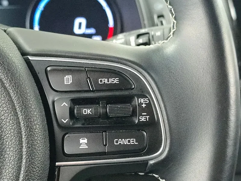 Kia Niro Ev Noblesse, снимка 16 - Автомобили и джипове - 55925345