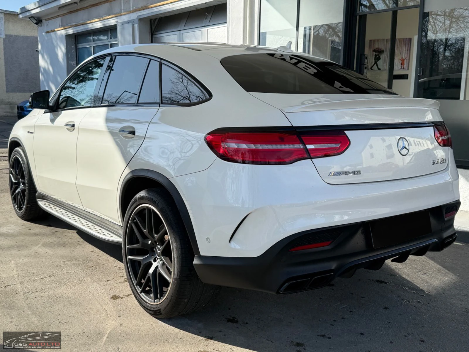 Mercedes-Benz GLE 63 AMG S/COUPE/585HP/4MATIC/PANO/B&O/360/TV/LED/NAVI/E188 - изображение 6