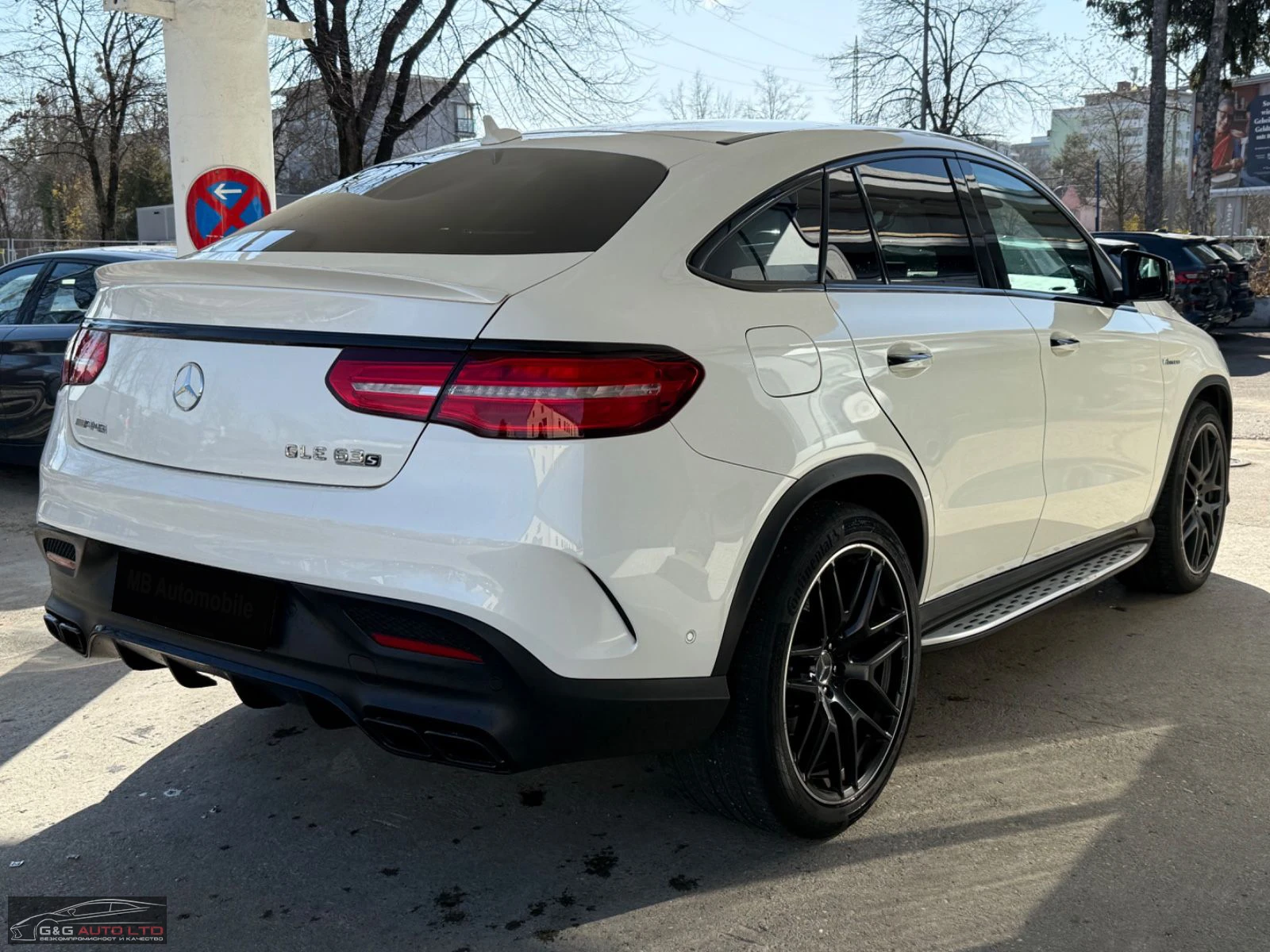Mercedes-Benz GLE 63 AMG S/COUPE/585HP/4MATIC/PANO/B&O/360/TV/LED/NAVI/E188 - изображение 4