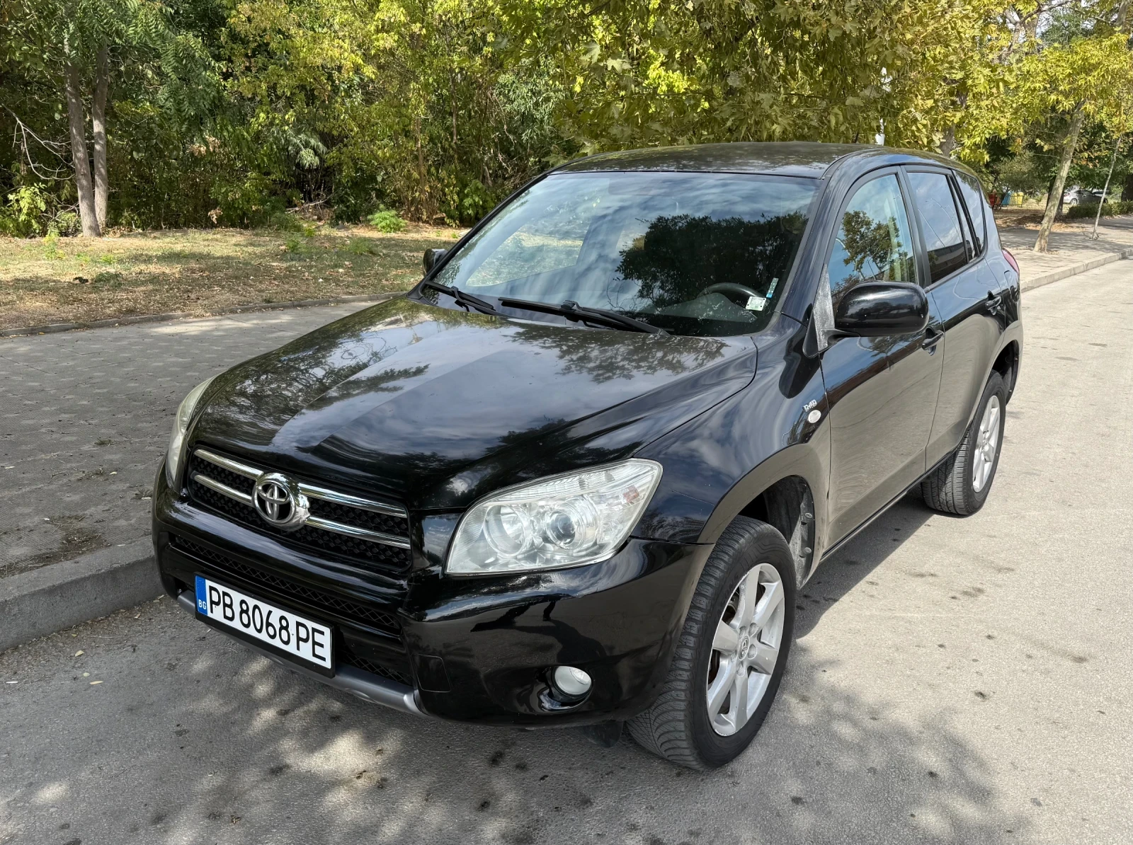 Toyota Rav4 2.2 136  Cross 44 | Mobile.bg   1