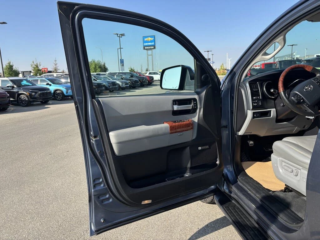 Toyota Sequoia Platinum ПОДГРЕВ* BLINDSPOT* CAM*  - изображение 7