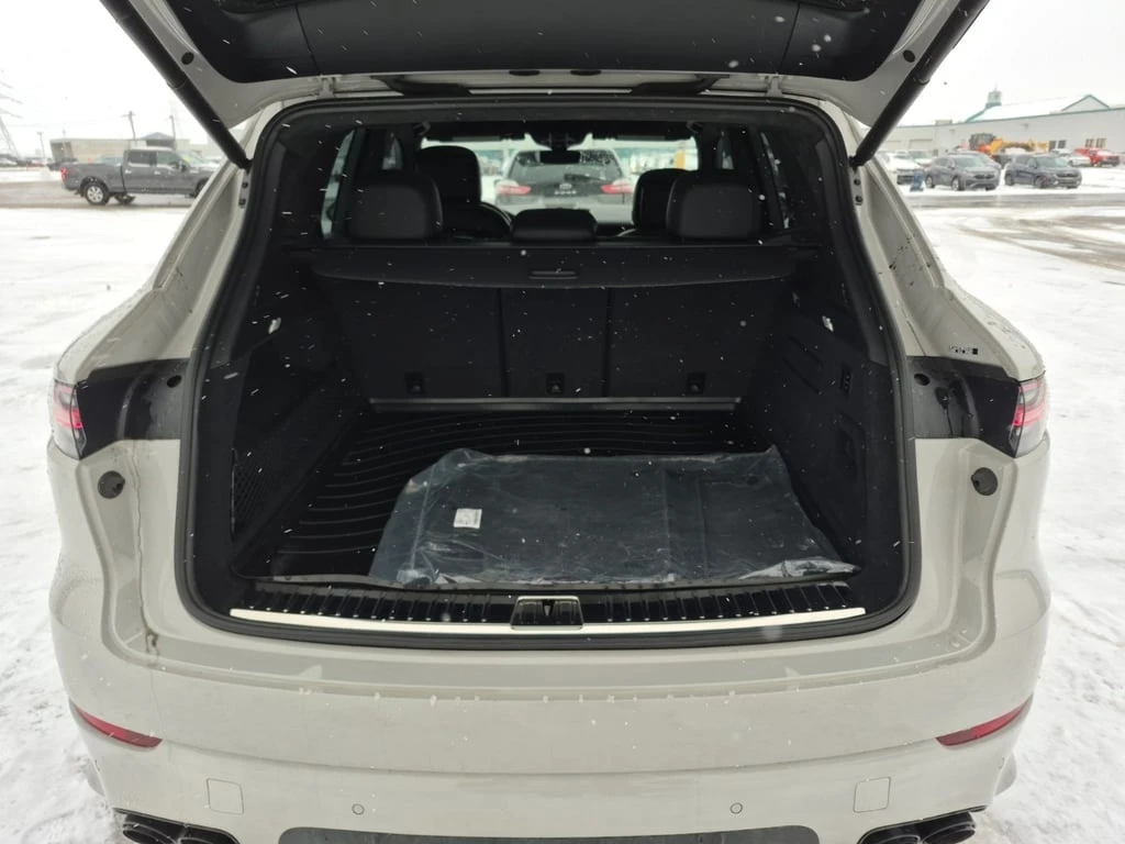 Porsche Cayenne * GTS * CARFAX * БЕЗ ПЪРВОНАЧАЛНА ВНОСКА - изображение 4