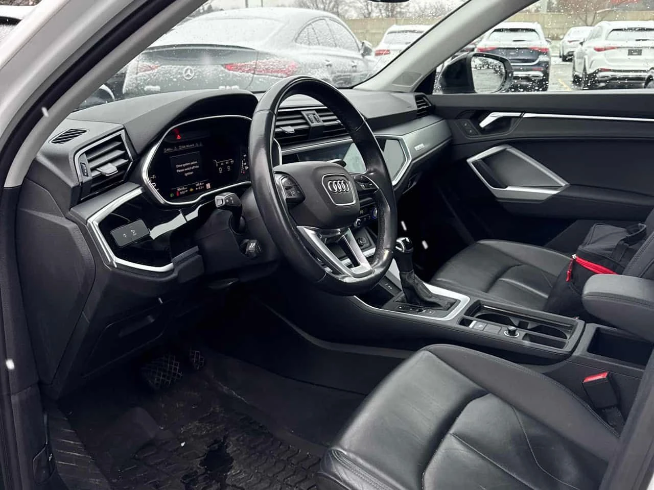 Audi Q3 * Progressiv * CARFAX * ���� �� �� | Mobile.bg � ����������� 5