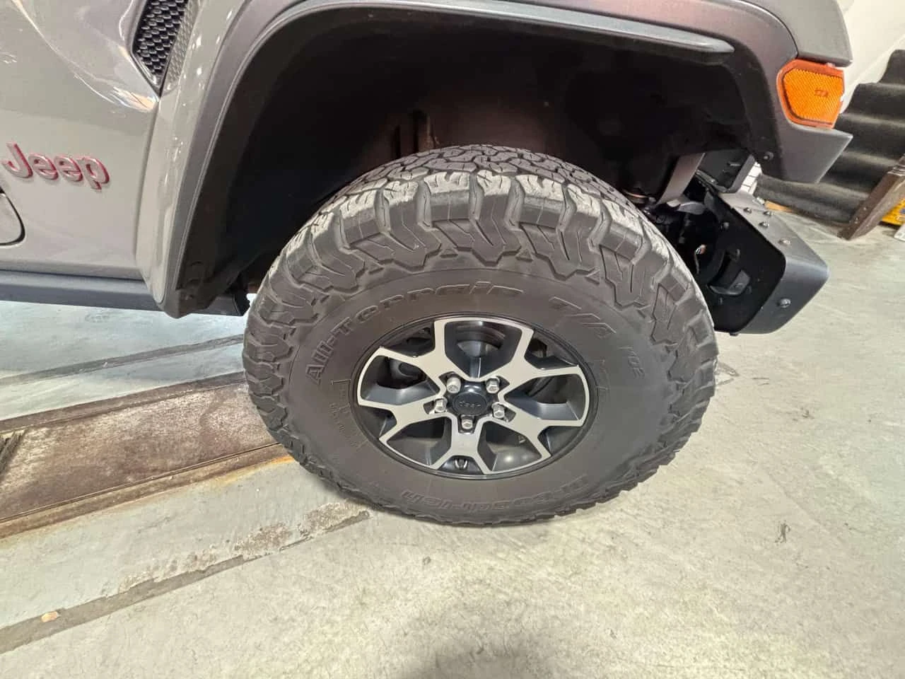 Jeep Wrangler Unlimited Rubicon  CARFAX, снимка 7 - Автомобили и джипове - 53756420