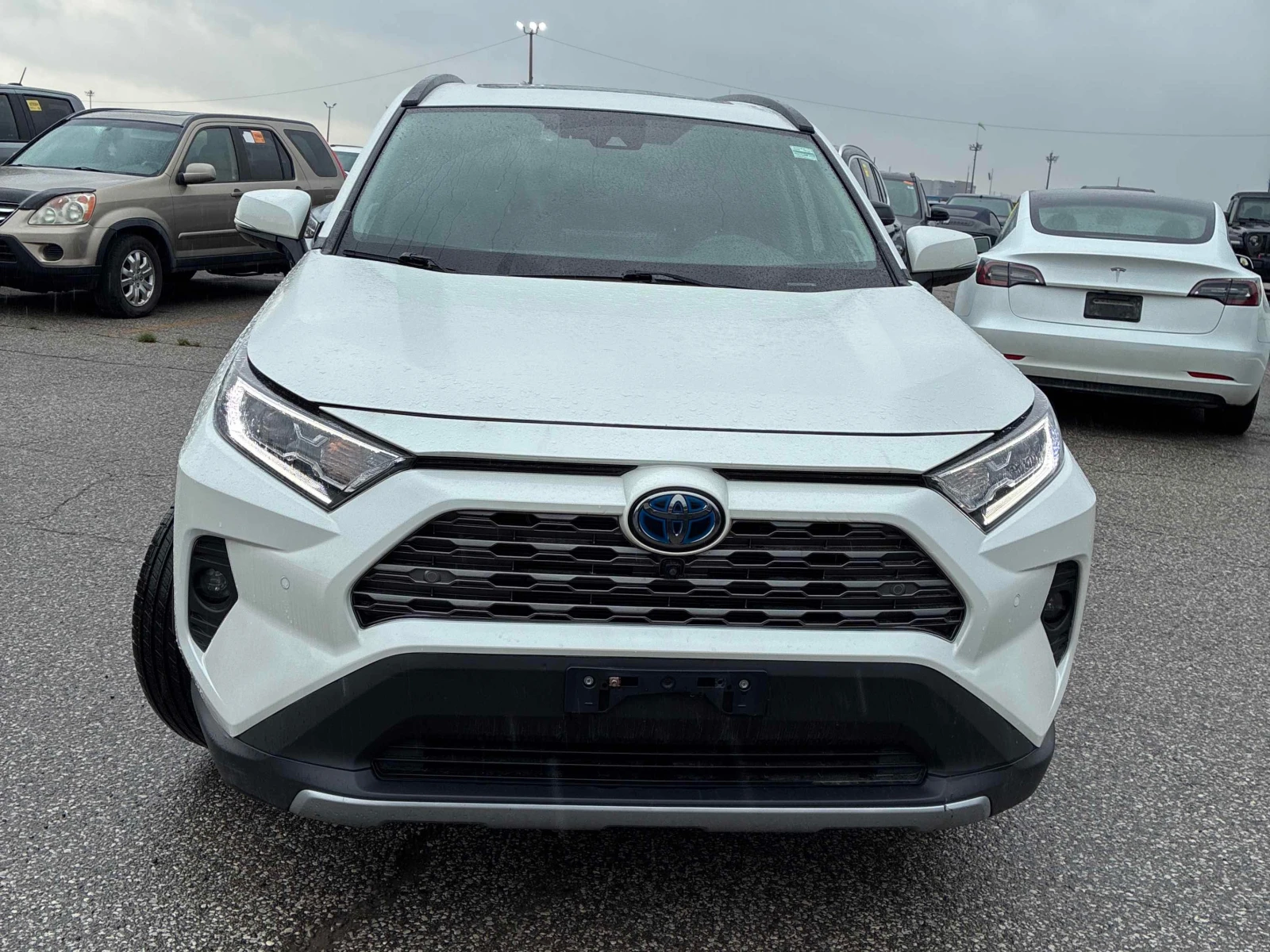 Toyota Rav4 HYBRID LIMITED * ОБДУХ * МЪРТВА ТОЧКА * KEYLESS * , снимка 2 - Автомобили и джипове - 54585918