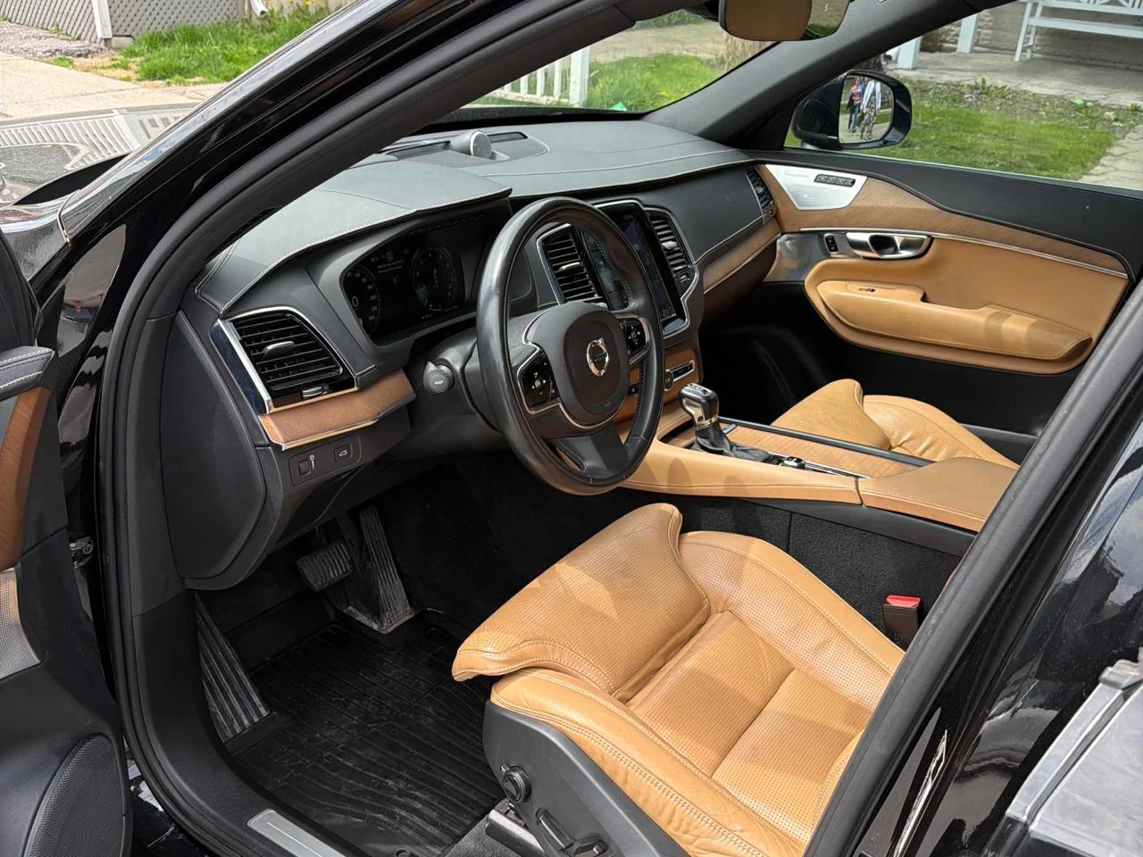 Volvo Xc90 Inscr* Distr* B&W* LED* Headup* Обдух* Пано* 360* , снимка 6 - Автомобили и джипове - 54586545