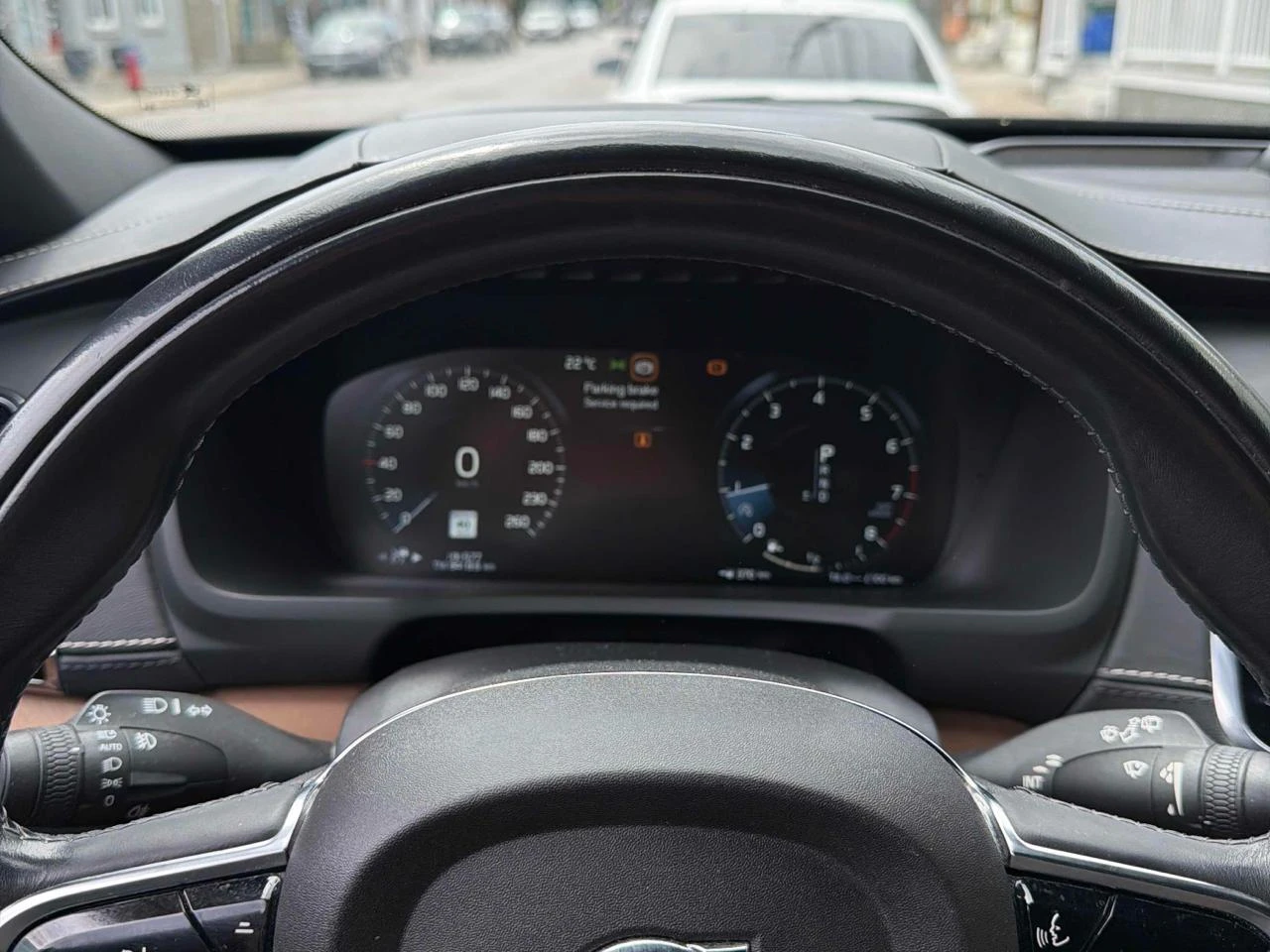 Volvo Xc90 Inscr* Distr* B&W* LED* Headup* Обдух* Пано* 360* , снимка 7 - Автомобили и джипове - 54586545