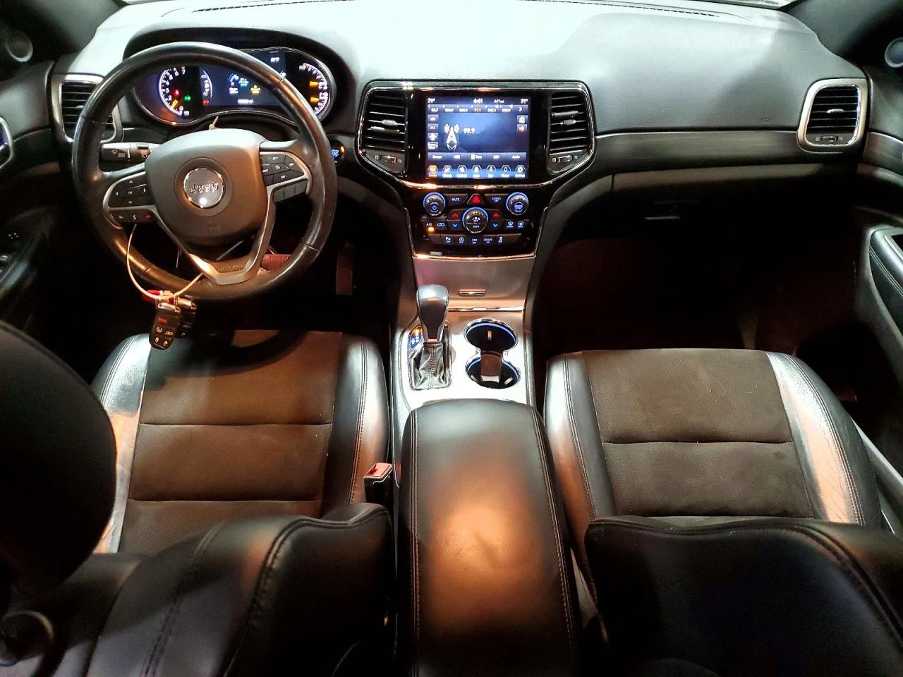 Jeep Grand cherokee LAREDO 3.6 !PANO/CAM! FULL, снимка 8 - Автомобили и джипове - 54970688